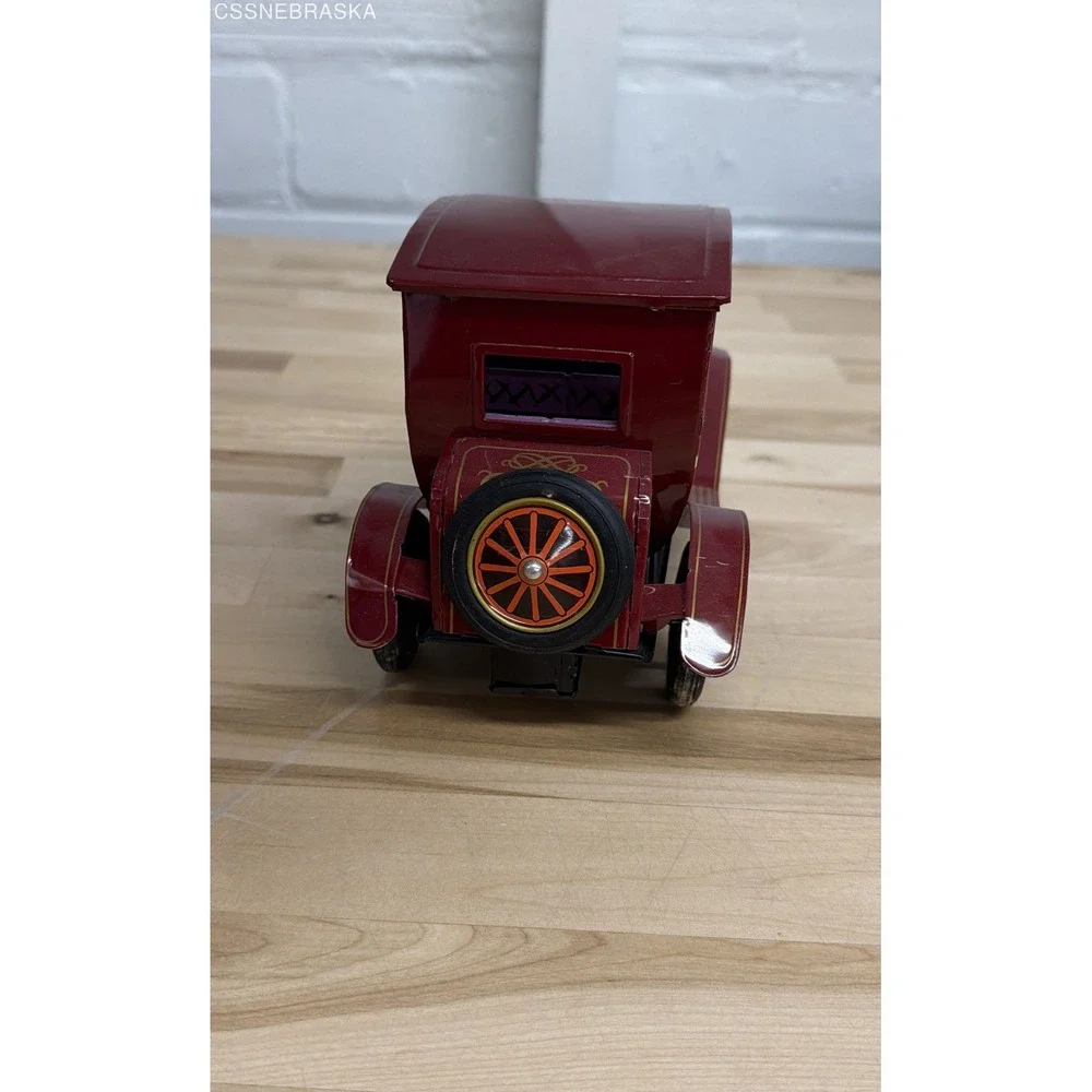 Vintage Grand-Pa Car Battery Operated Tin Toy Antique Automobile 442 With Box